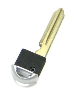 Alternative view of Emergency Key Blade for Infiniti Smart Key Fob Remote (P/N: H0564-EG010) - Non Transponder