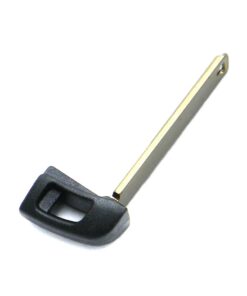 Alternative view of Emergency Key Blade for Toyota Smart Key Fob Remotes (P/N: 69515-08020)